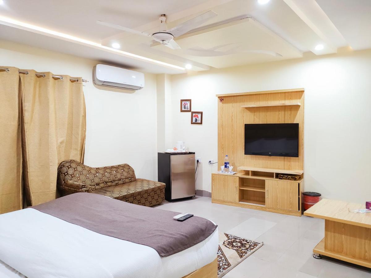 Hotel Crown Inn Multan Exteriér fotografie