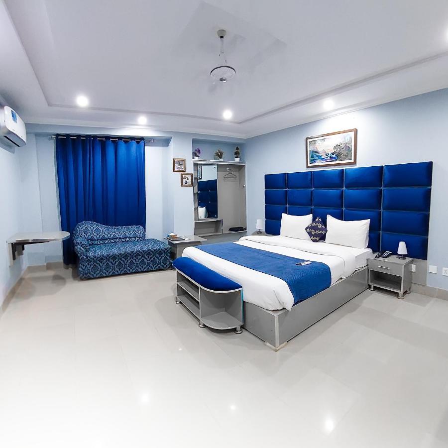 Hotel Crown Inn Multan Exteriér fotografie